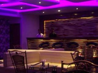 Hotel Maan Residency Ahmedabad Buitenkant foto